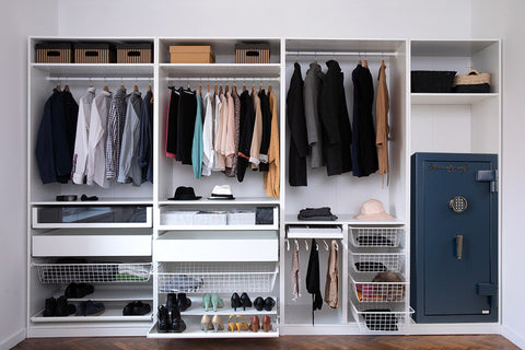 AMSEC AM4020E5 Fire and Burglary Home Safe Displayed